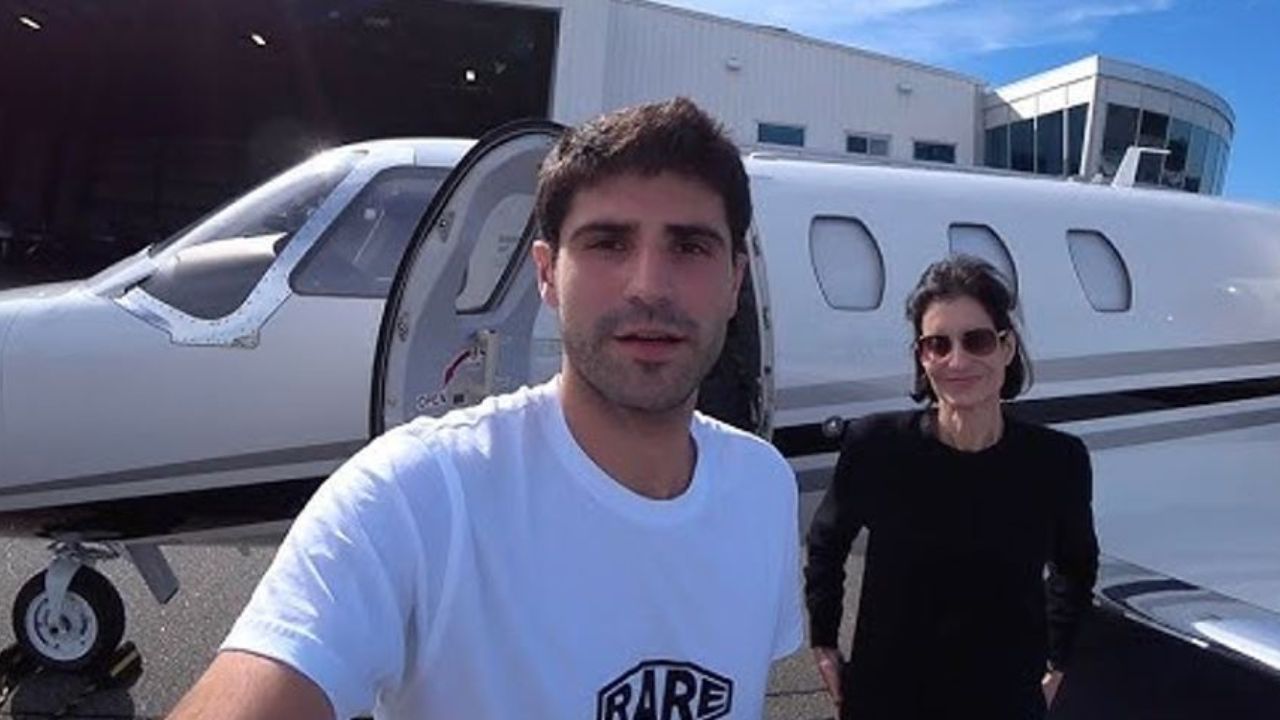 Max Weldon Pilot